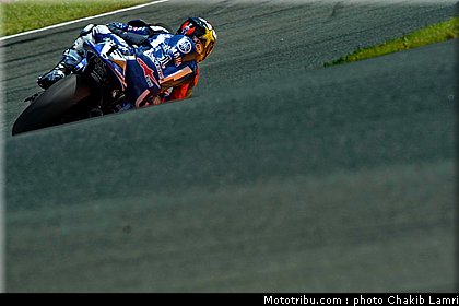motogp_lorenzo_014_allemagne_sachsenring_2011.jpg