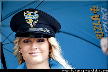 motogp_pitbabe_013_allemagne_sachsenring_2011.jpg