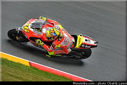 motogp_rossi_005_allemagne_sachsenring_2011.jpg