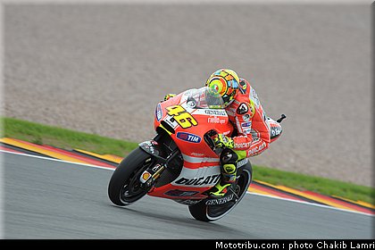 motogp_rossi_006_allemagne_sachsenring_2011.jpg