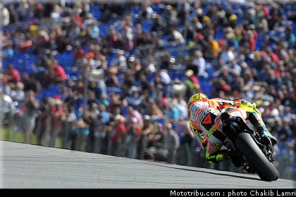 motogp_rossi_010_allemagne_sachsenring_2011.jpg