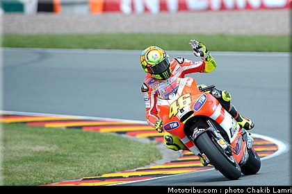 motogp_rossi_019_allemagne_sachsenring_2011.jpg