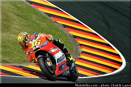 motogp_rossi_020_allemagne_sachsenring_2011.jpg