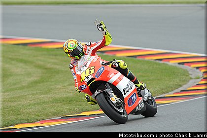 motogp_rossi_022_allemagne_sachsenring_2011.jpg