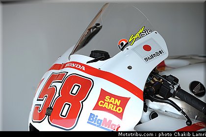 motogp_simoncelli_007_allemagne_sachsenring_2011.jpg