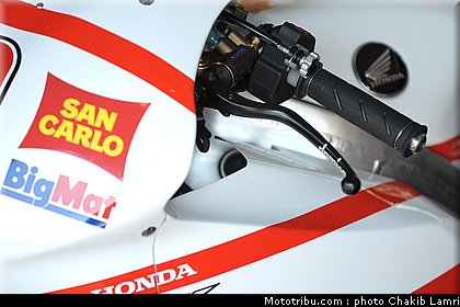 motogp_simoncelli_008_allemagne_sachsenring_2011.jpg
