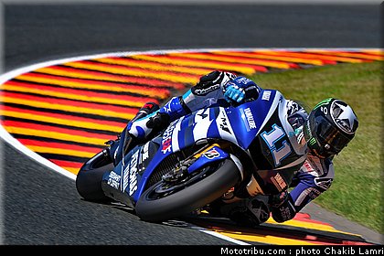motogp_spies_019_allemagne_sachsenring_2011.jpg