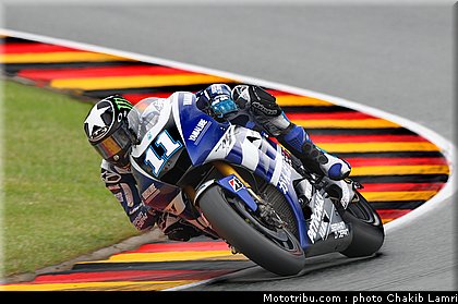 motogp_spies_021_allemagne_sachsenring_2011.jpg