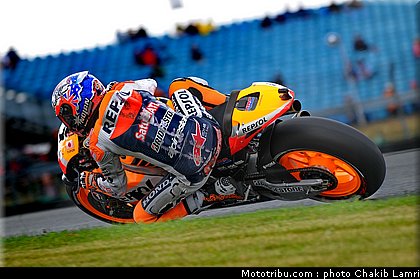 motogp_stoner_015_allemagne_sachsenring_2011.jpg