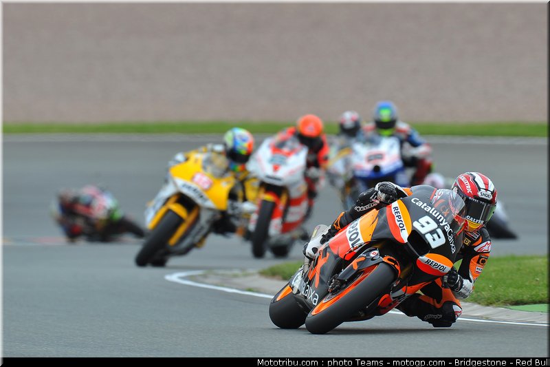 moto2_002_allemagne_sachsenring_2011