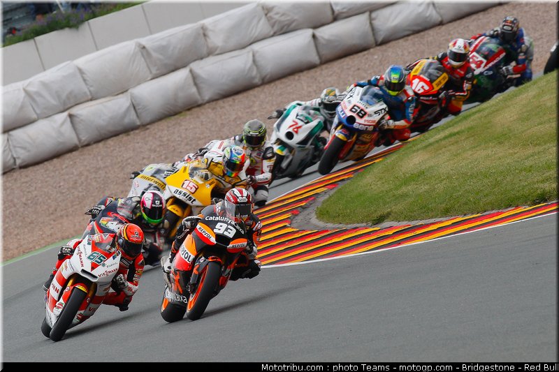 moto2_004_allemagne_sachsenring_2011