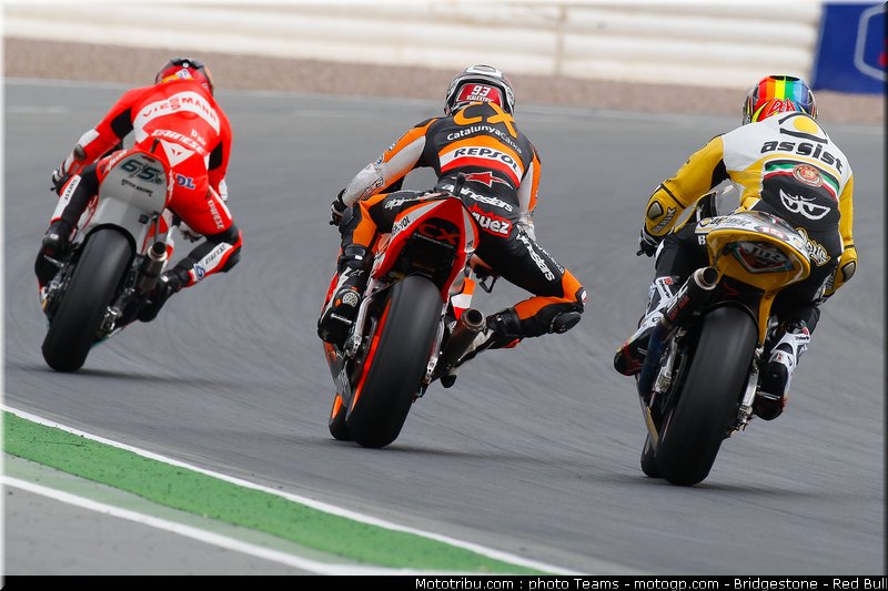 moto2_009_allemagne_sachsenring_2011