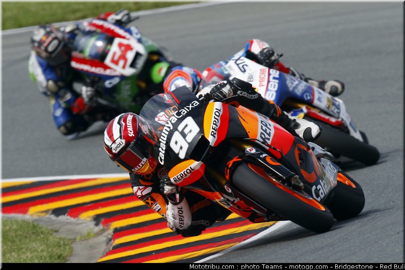 moto2_011_allemagne_sachsenring_2011