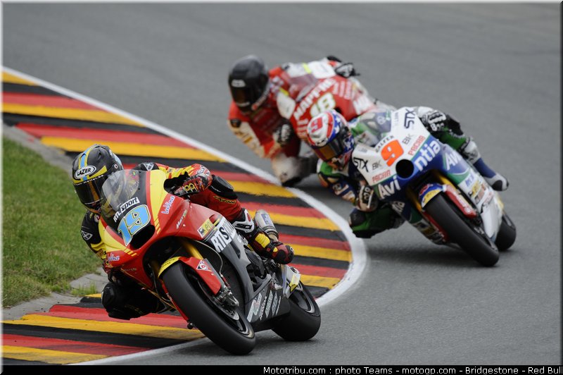 moto2_036_allemagne_sachsenring_2011
