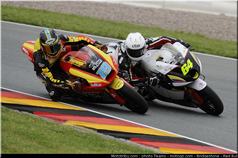 moto2_049_allemagne_sachsenring_2011