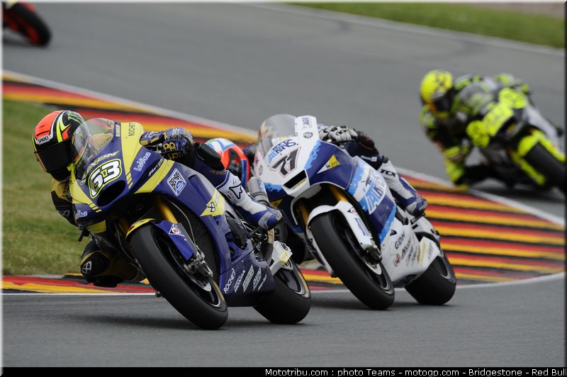 moto2_052_allemagne_sachsenring_2011