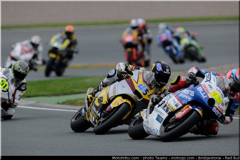 moto2_062_allemagne_sachsenring_2011
