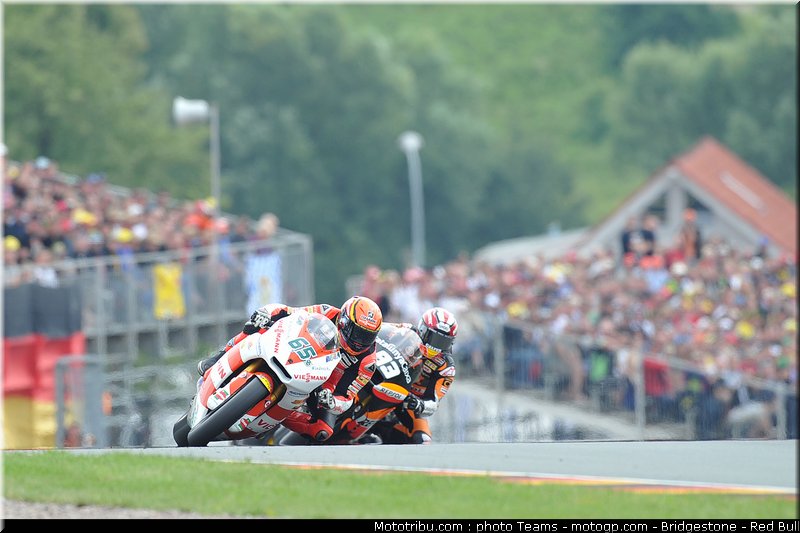 moto2_080_allemagne_sachsenring_2011
