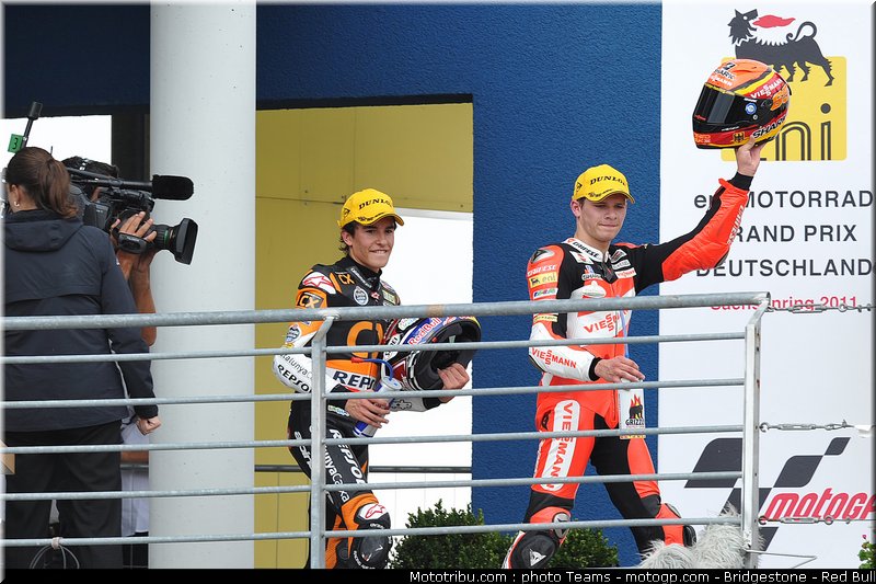moto2_083_allemagne_sachsenring_2011