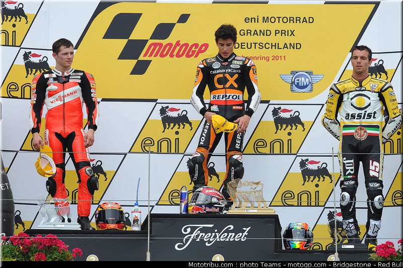 moto2_086_allemagne_sachsenring_2011