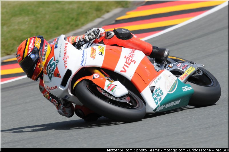 moto2_bradl_021_allemagne_sachsenring_2011