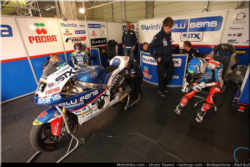 moto2_hernandez_y_002_allemagne_sachsenring_2011