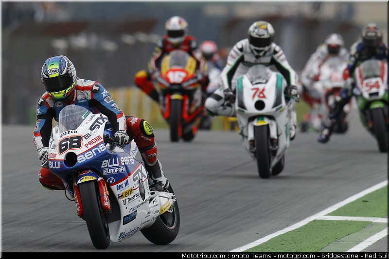 moto2_hernandez_y_004_allemagne_sachsenring_2011
