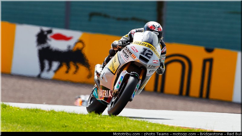 moto2_luthi_001_allemagne_sachsenring_2011