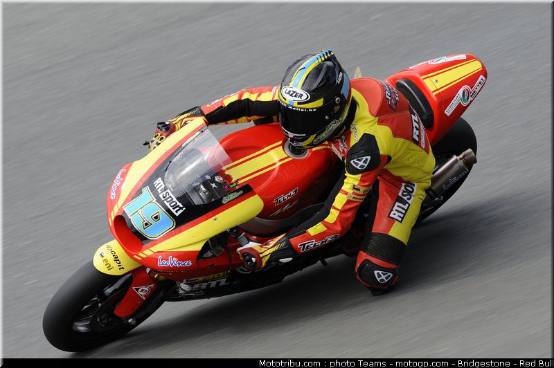 moto2_simeon_002_allemagne_sachsenring_2011