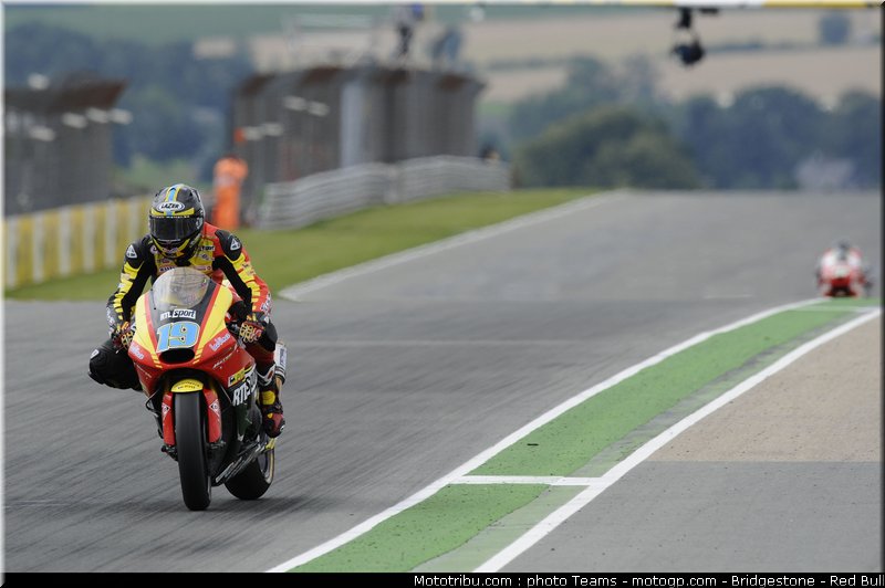 moto2_simeon_013_allemagne_sachsenring_2011