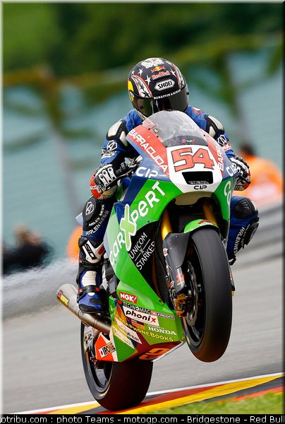 moto2_sofuoglu_001_allemagne_sachsenring_2011