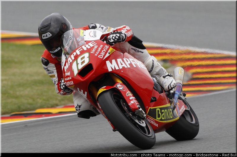 moto2_torres_008_allemagne_sachsenring_2011