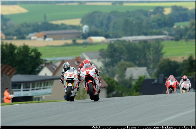 motogp_008_allemagne_sachsenring_2011