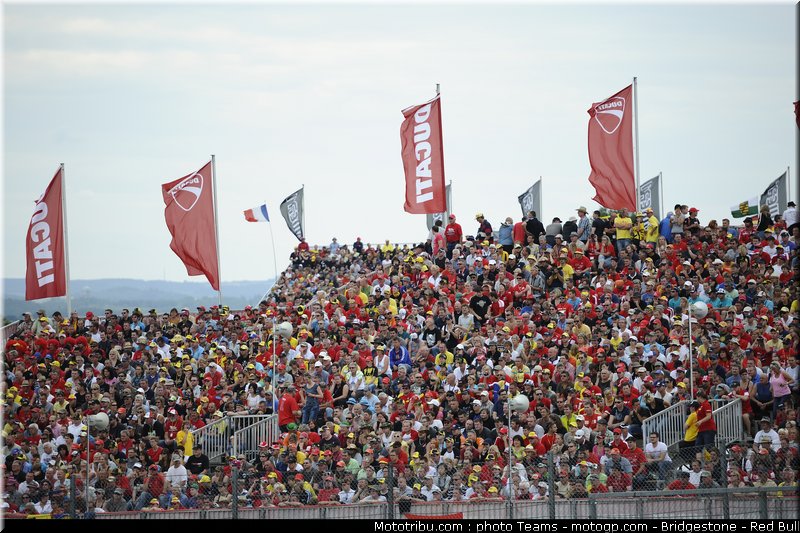 motogp_ambiance_008_allemagne_sachsenring_2011
