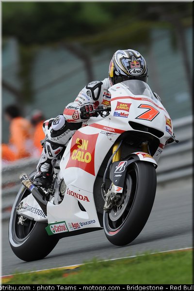 motogp_aoyama_004_allemagne_sachsenring_2011