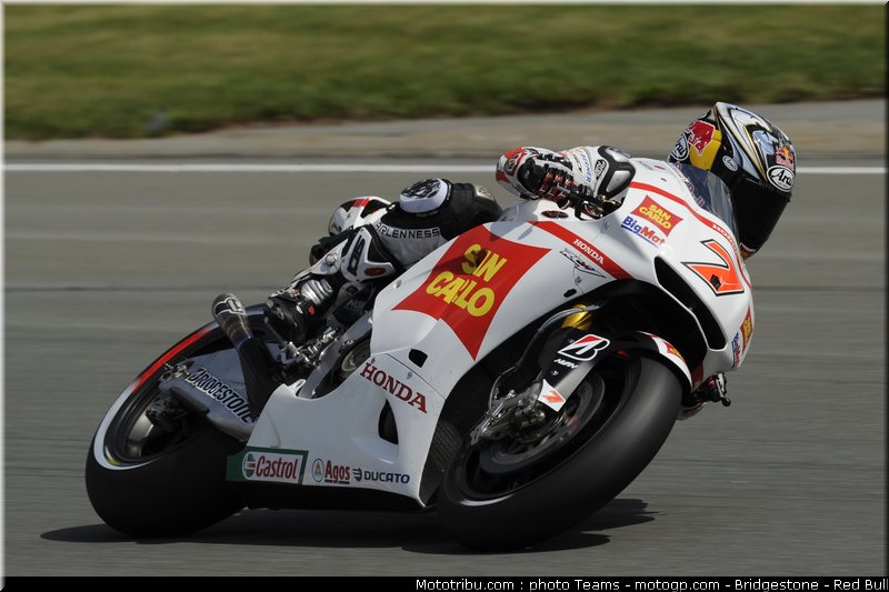 motogp_aoyama_007_allemagne_sachsenring_2011