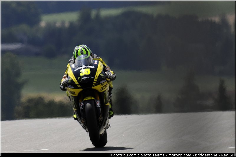motogp_crutchlow_022_allemagne_sachsenring_2011