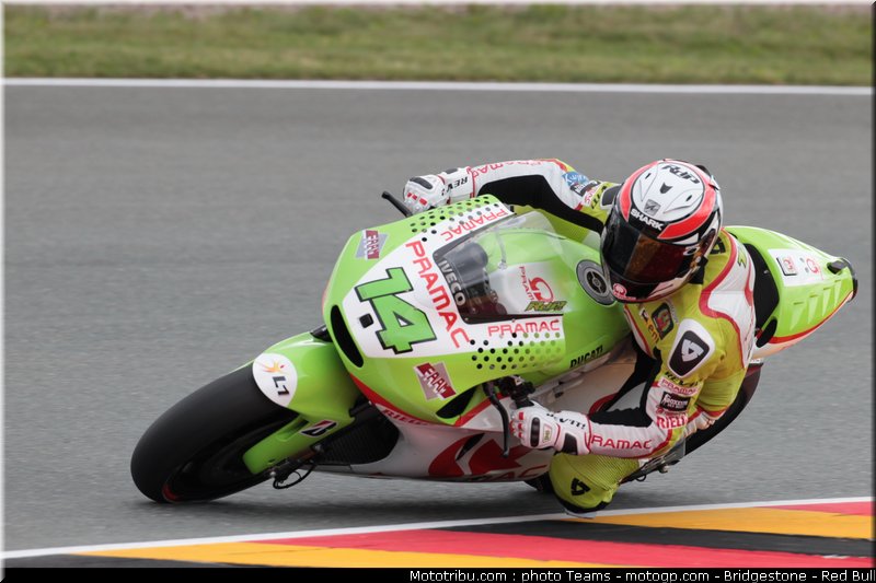 motogp_de_puniet_006_allemagne_sachsenring_2011
