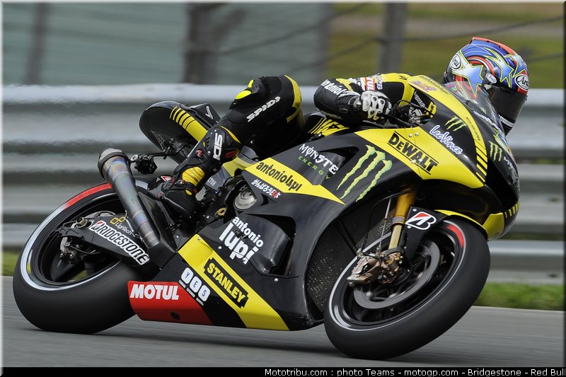 motogp_edwards_003_allemagne_sachsenring_2011