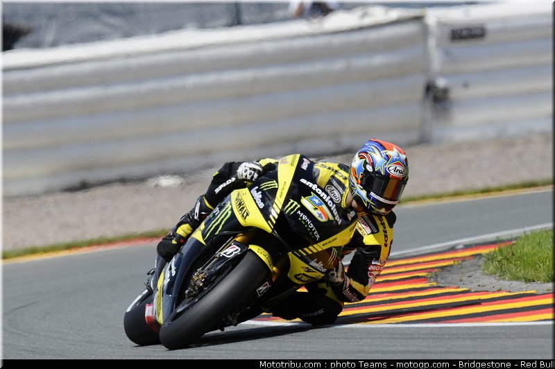 motogp_edwards_023_allemagne_sachsenring_2011