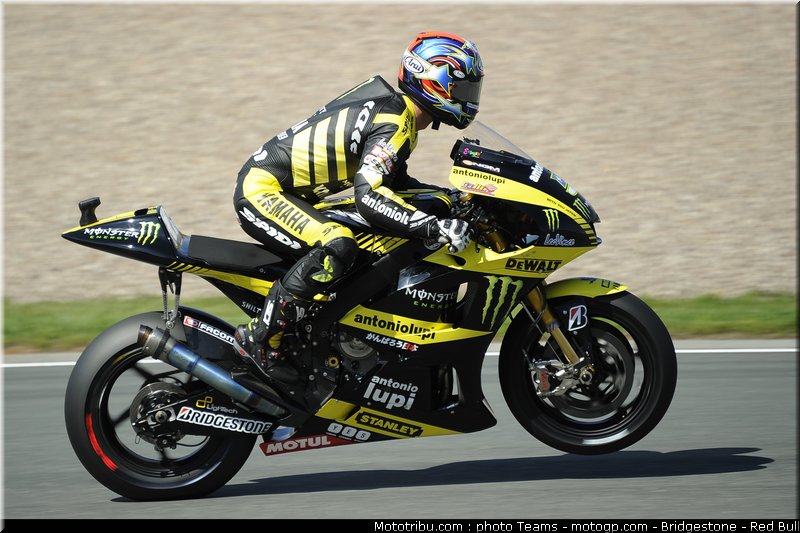 motogp_edwards_024_allemagne_sachsenring_2011