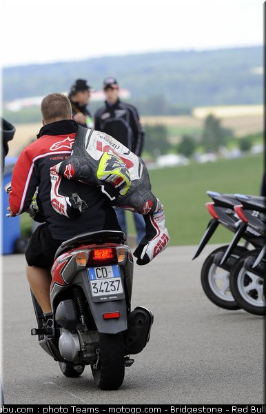 motogp_elias_031_allemagne_sachsenring_2011