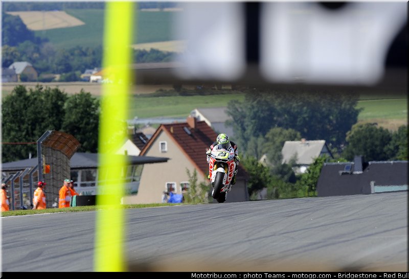 motogp_elias_032_allemagne_sachsenring_2011