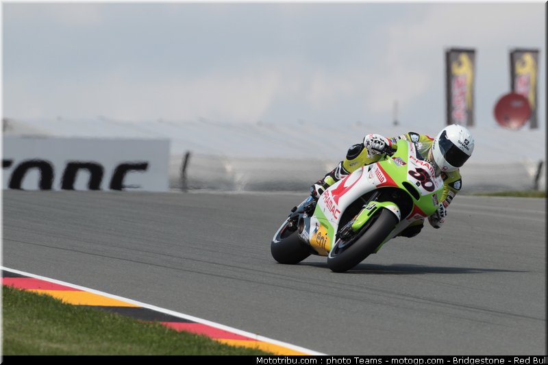 motogp_guintoli_001_allemagne_sachsenring_2011