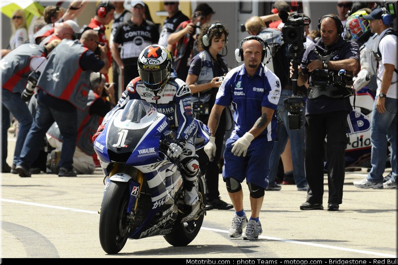 motogp_lorenzo_010_allemagne_sachsenring_2011