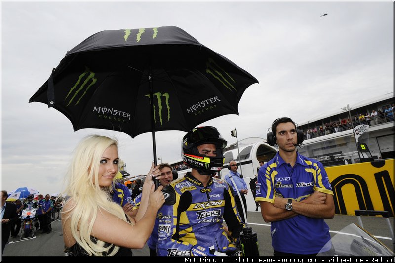 motogp_pitbabe_034_allemagne_sachsenring_2011