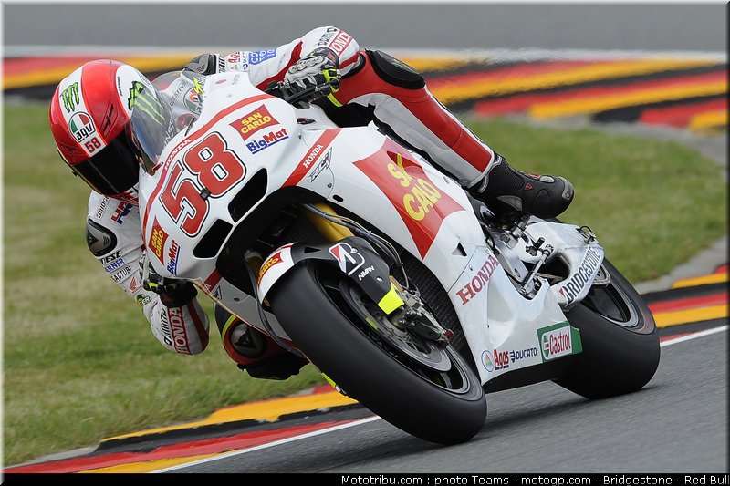motogp_simoncelli_007_allemagne_sachsenring_2011