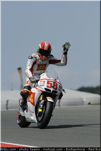 motogp_simoncelli_047_allemagne_sachsenring_2011