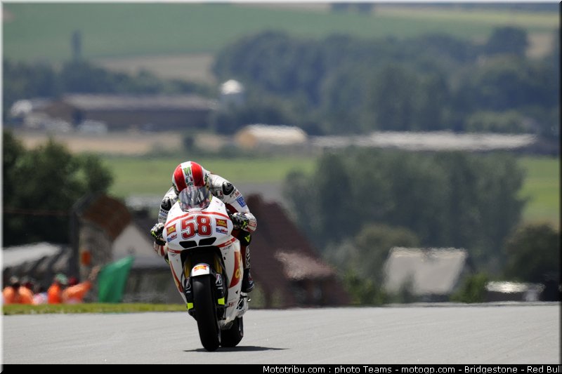 motogp_simoncelli_051_allemagne_sachsenring_2011