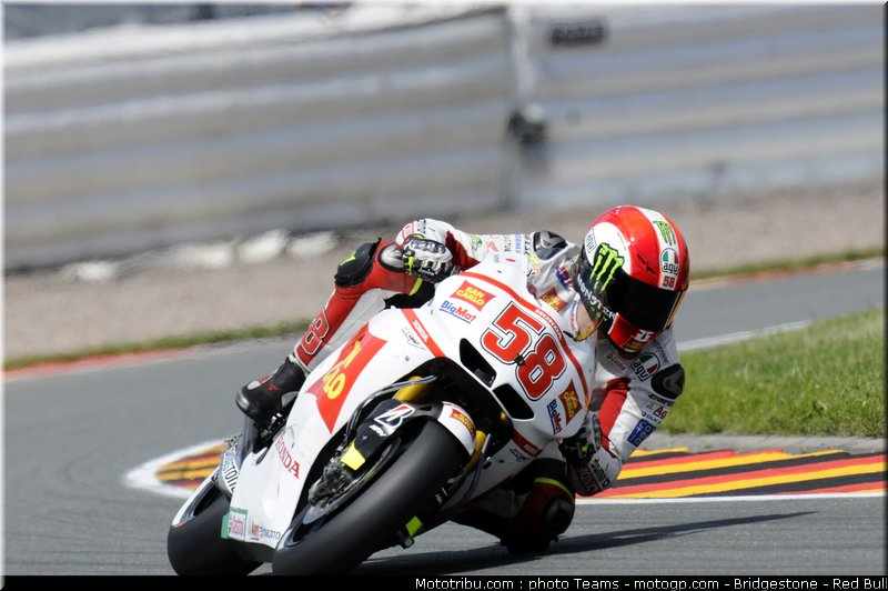 motogp_simoncelli_054_allemagne_sachsenring_2011